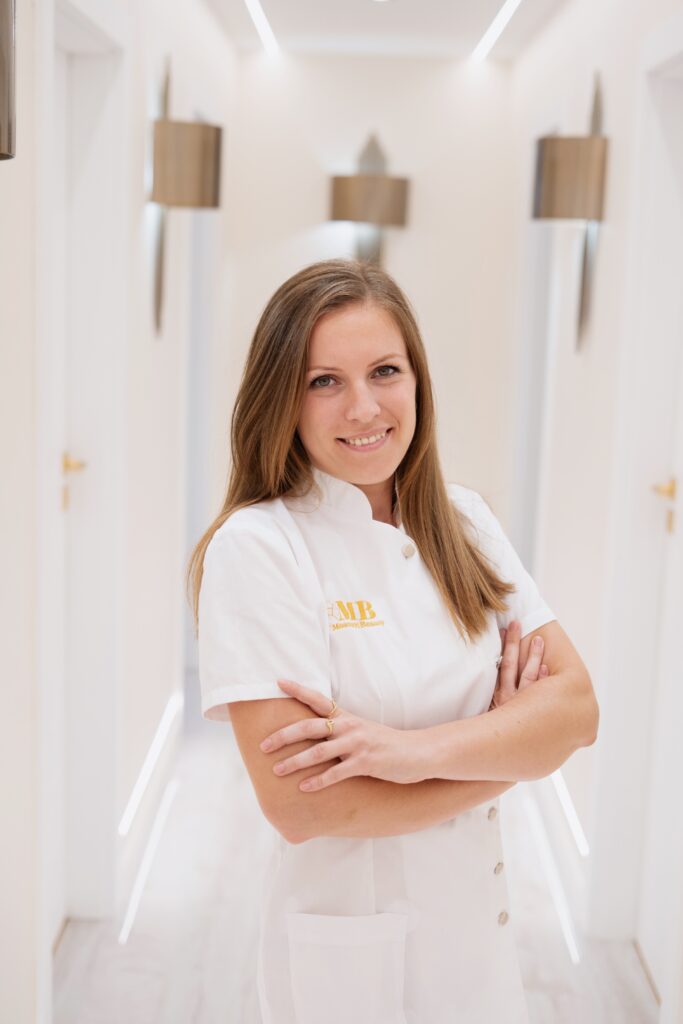 3F2ADAB0 30AA 41EE 9911 54D6B3EDB1F9